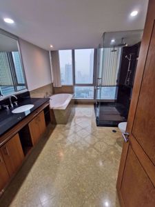 Picture of 3 bed Condo in Ascott Sky Villas Sathorn Yan Nawa Sub District C09162