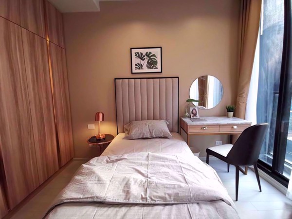 รูปภาพ 2 bed Condo in Noble Ploenchit Lumphini Sub District C09174