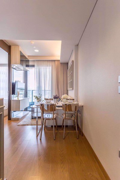 รูปภาพ 1 bed Condo in The Lumpini 24 Khlongtan Sub District C07318