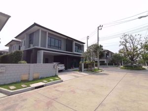 Picture of 4 bed House in Centro Bangna - Km.7  Bang Kaeo Sub District H05349