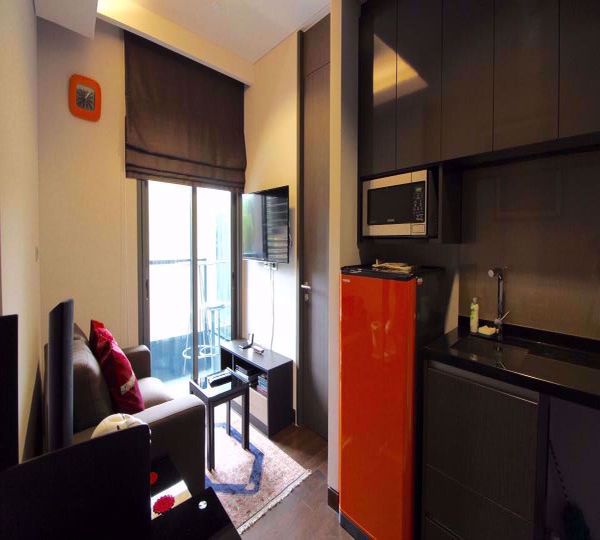 Picture of 1 bed Condo in The Lumpini 24 Khlongtan Sub District C09207