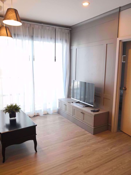 Picture of 1 bed Condo in The Vertical Aree Samsennai Sub District C09231