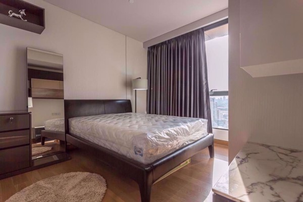 Picture of 1 bed Condo in The Lumpini 24 Khlongtan Sub District C09254