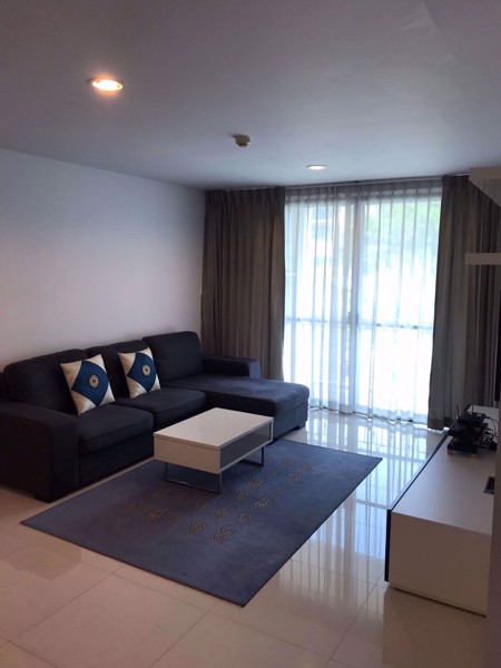 รูปภาพ 2 ห้องนอน Condo ในโครงการ Pearl Residences Sukhumvit 24 Khlongtan Sub District C09256