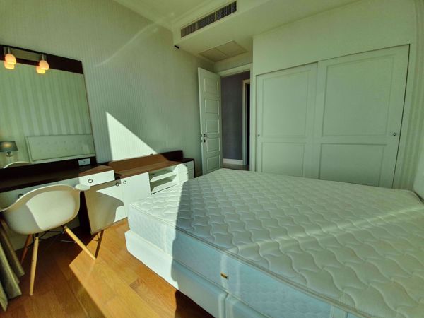 รูปภาพ 3 ห้องนอน คอนโด ในโครงการ Royce Private Residences เขตวัฒนา แขวงคลองตันเหนือ C09304