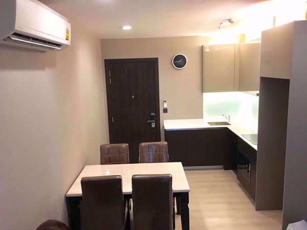 รูปภาพ 2 bed Condo in The Signature by URBANO Samsennai Sub District C09317