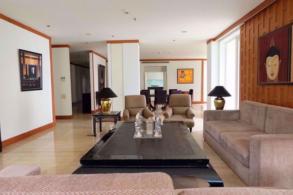 Picture of 3 bed Condo in Pimarn Mansion Thungmahamek Sub District C09341