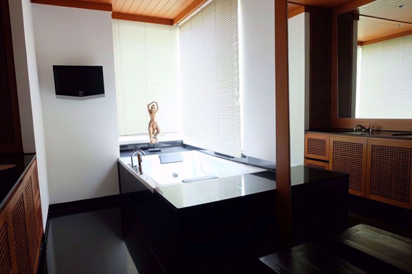 Picture of 3 bed Condo in Pimarn Mansion Thungmahamek Sub District C09341