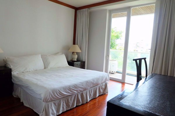 Picture of 3 bed Condo in Pimarn Mansion Thungmahamek Sub District C09341