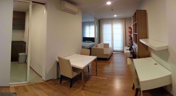 Picture of 1 bed Condo in The Vertical Aree Samsennai Sub District C09372