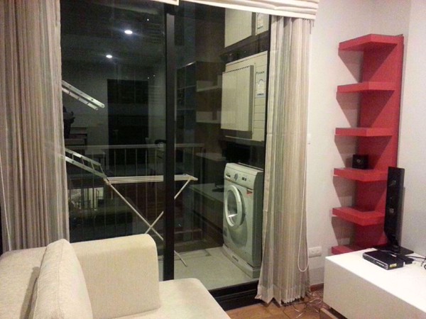 Picture of 1 bed Condo in The Vertical Aree Samsennai Sub District C09372