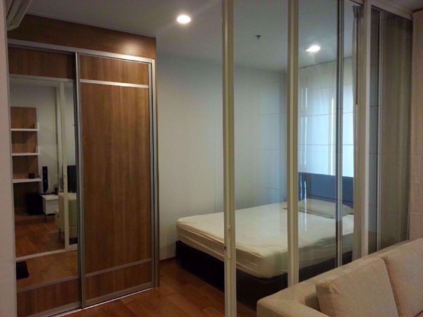 Picture of 1 bed Condo in The Vertical Aree Samsennai Sub District C09372