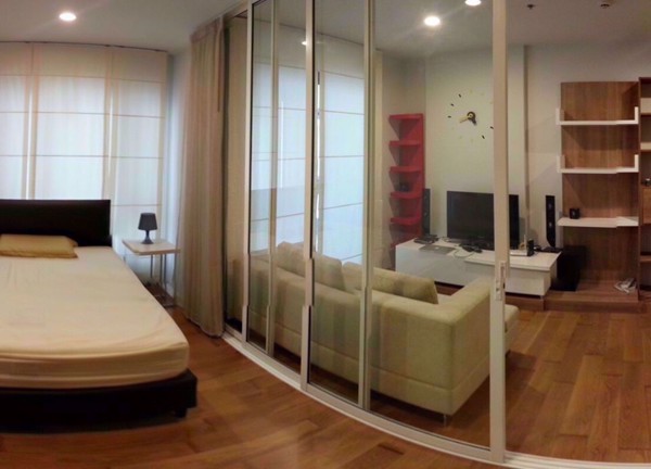 Picture of 1 bed Condo in The Vertical Aree Samsennai Sub District C09372