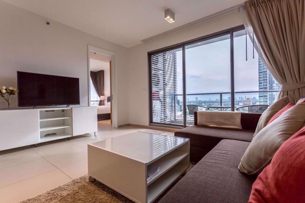 รูปภาพ 2 bed Condo in The Lofts Ekkamai Phrakhanongnuea Sub District C09387