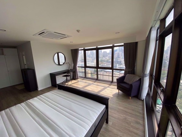 Picture of 3 bed Condo in The Waterford Park Sukhumvit 53 Khlong Tan Nuea Sub District C09394