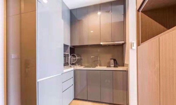 Picture of 1 bed Condo in The Diplomat Sathorn Silom Sub District C09505