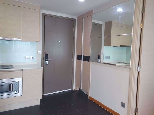 รูปภาพ 1 bed Condo in Via Botani Khlong Tan Nuea Sub District C09534