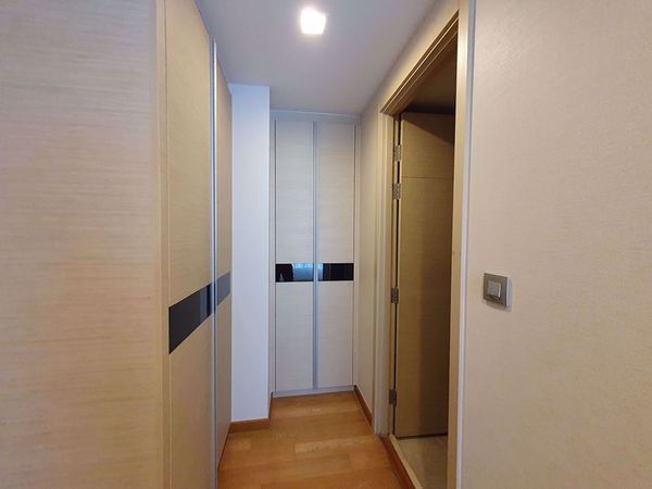 รูปภาพ 1 bed Condo in Via Botani Khlong Tan Nuea Sub District C09534