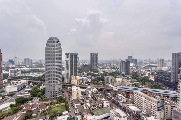 รูปภาพ 3 bed Condo in Fifty Fifth Tower Khlong Tan Nuea Sub District C09537