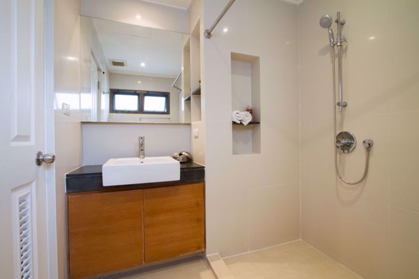 รูปภาพ 3 bed Condo in Baan Sawasdee Khlong Tan Nuea Sub District C09548