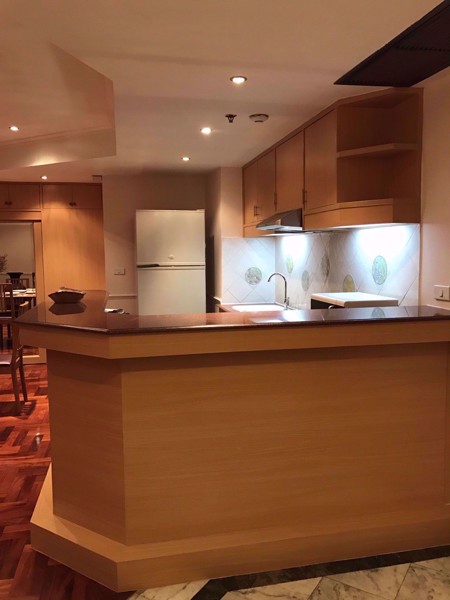 Picture of 2 bed Condo in Las Colinas Khlong Toei Nuea Sub District C09615