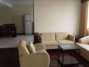 รูปภาพ 3 bed Condo in Lake Green Khlongtoei Sub District C09630