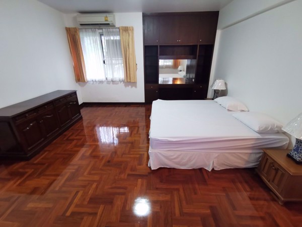 Picture of 3 bed Condo in Kanta Mansion Khlongtan Sub District C09687