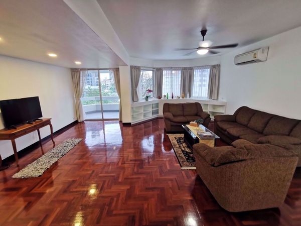 Picture of 3 bed Condo in Kanta Mansion Khlongtan Sub District C09688