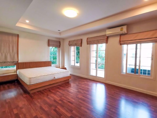 Picture of 3 bed House in Urban Sathorn  Bangchak Sub District H05364