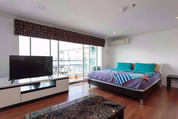 รูปภาพ Studio bed Condo in Grand Park View Khlong Toei Nuea Sub District C09730