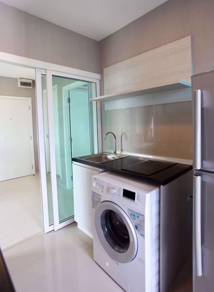 Picture of 2 bed Condo in Aspire Erawan Pak Nam Sub District C09738