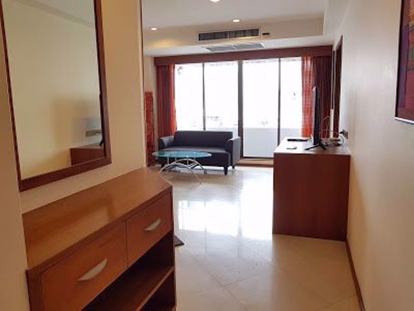 Picture of 3 bed Condo in Diamond Tower Silom Sub District C09755