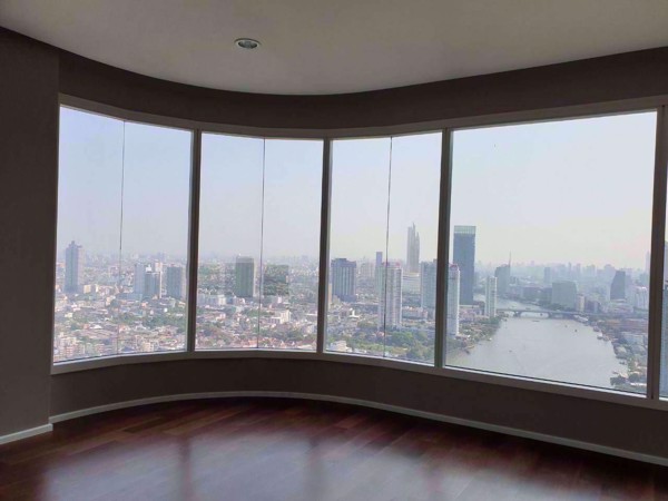 Picture of 3 bed Condo in Menam Residences Wat Phraya Krai Sub District C09768