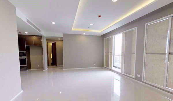 Picture of 3 bed Condo in Menam Residences Wat Phraya Krai Sub District C09768