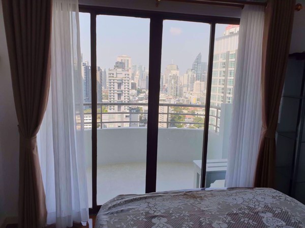 Picture of 3 bed Condo in Top View Tower Khlong Tan Nuea Sub District C09772