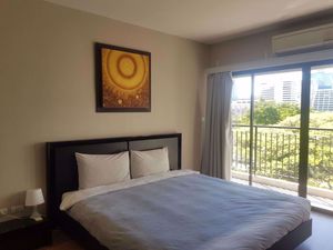 Picture of 2 bed Condo in Renova Residence Chidlom Lumphini Sub District C09773