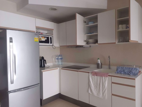 รูปภาพ 2 bed Condo in Renova Residence Chidlom Lumphini Sub District C09773