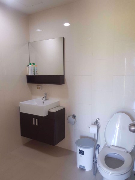 รูปภาพ 2 bed Condo in Renova Residence Chidlom Lumphini Sub District C09773