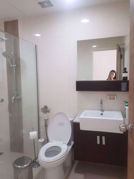 รูปภาพ 2 bed Condo in Renova Residence Chidlom Lumphini Sub District C09773