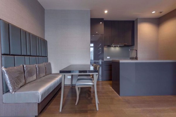 Picture of 2 bed Condo in The Diplomat Sathorn Silom Sub District C09775