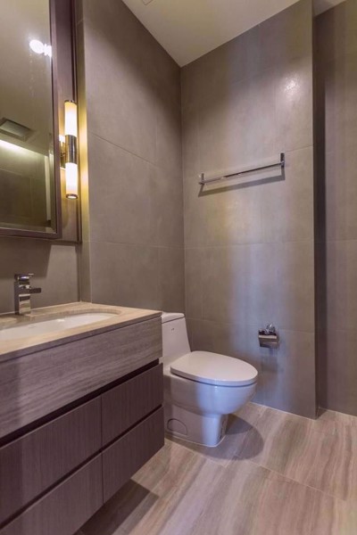 Picture of 2 bed Condo in The Diplomat Sathorn Silom Sub District C09775