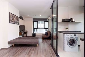 รูปภาพ 2 bed Condo in The Base Park West Sukhumvit 77 Phrakhanongnuea Sub District C09787