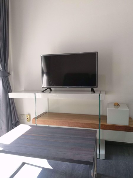 Picture of 1 bed Condo in Edge Sukhumvit 23 Khlong Toei Nuea Sub District C09797