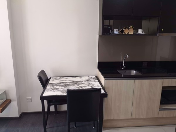 Picture of 1 bed Condo in Edge Sukhumvit 23 Khlong Toei Nuea Sub District C09797