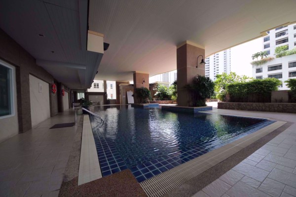 รูปภาพ 2 bed Condo in Sukhumvit City Resort Khlong Toei Nuea Sub District C09820