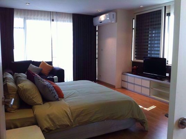 Picture of 1 bed Condo in Nantiruj Tower Khlongtoei Sub District C09826