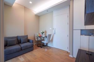 Picture of 1 bed Condo in The Saint Residences Chomphon Sub District C09872