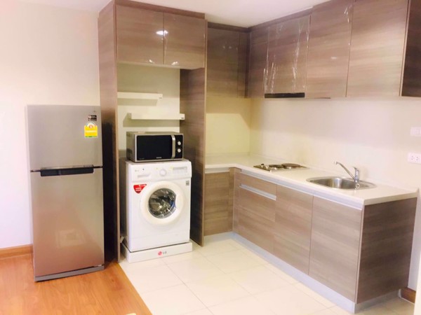 Picture of 1 bed Condo in Belle Grand Rama 9 Huai Khwang Sub District C09947