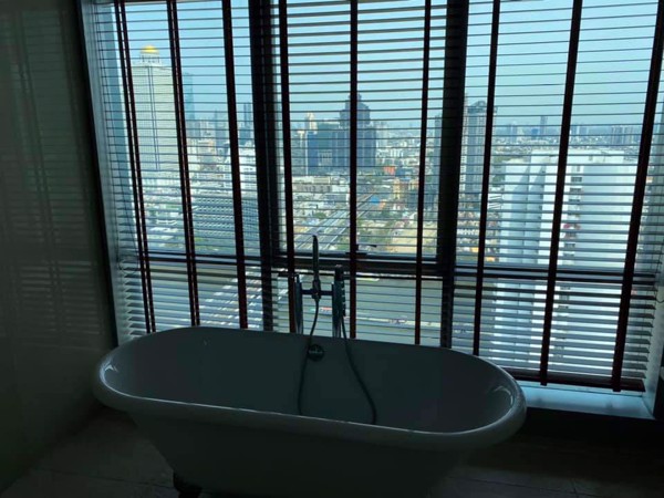 รูปภาพ 4 bed Penthouse in Baan Sathorn Chaopraya Khlong Ton Sai Sub District P04328