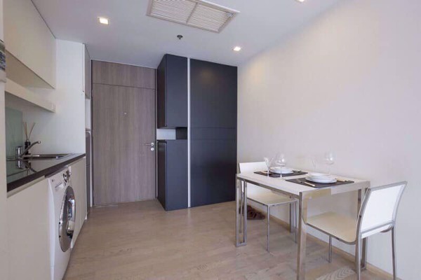 รูปภาพ Studio bed Condo in Noble Remix Khlongtan Sub District C09983